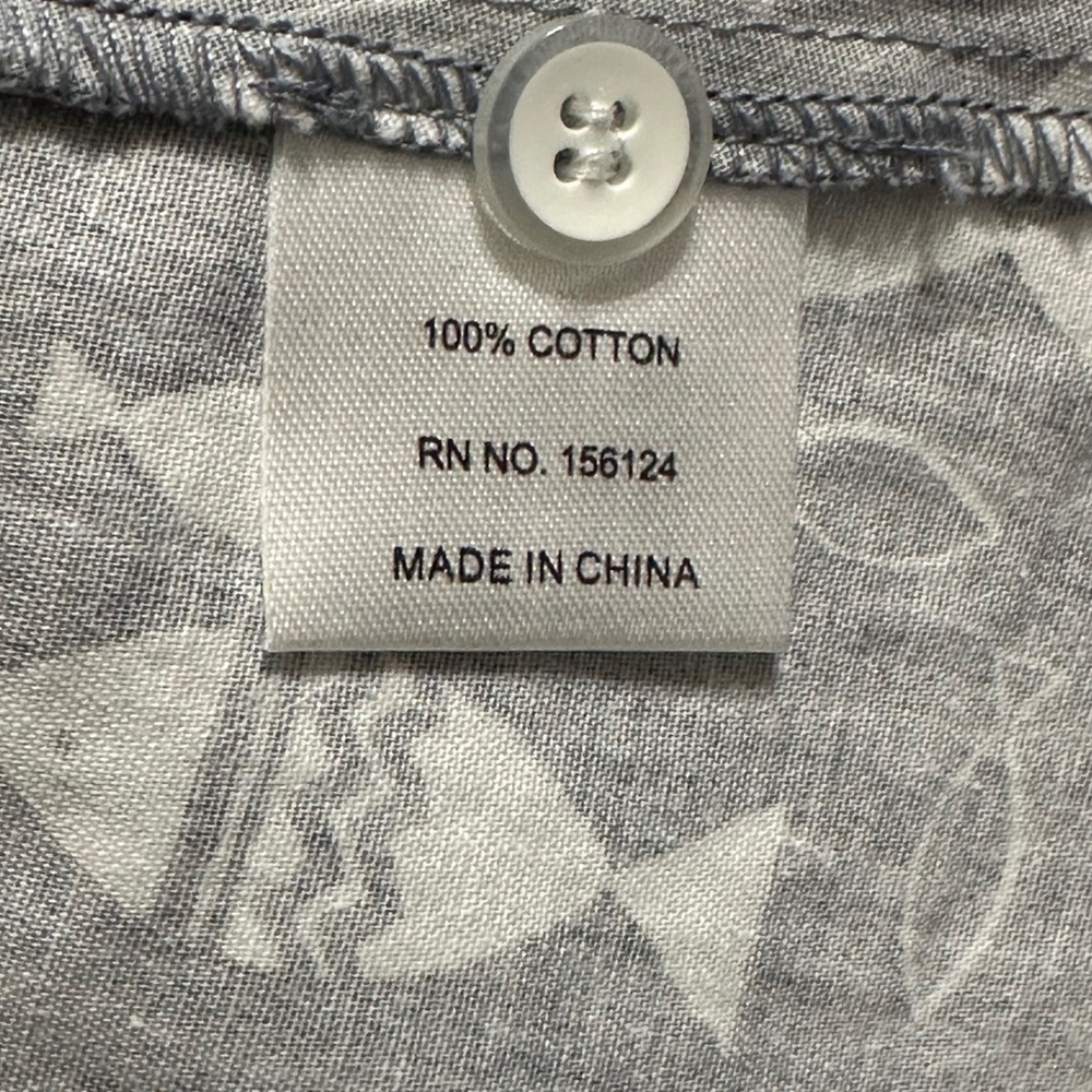 Shana Fish Print Tunic Shirt Cotton Back Zip Roll Tab Sleeve Grey Whimsical Sz M - Picture 6 of 7